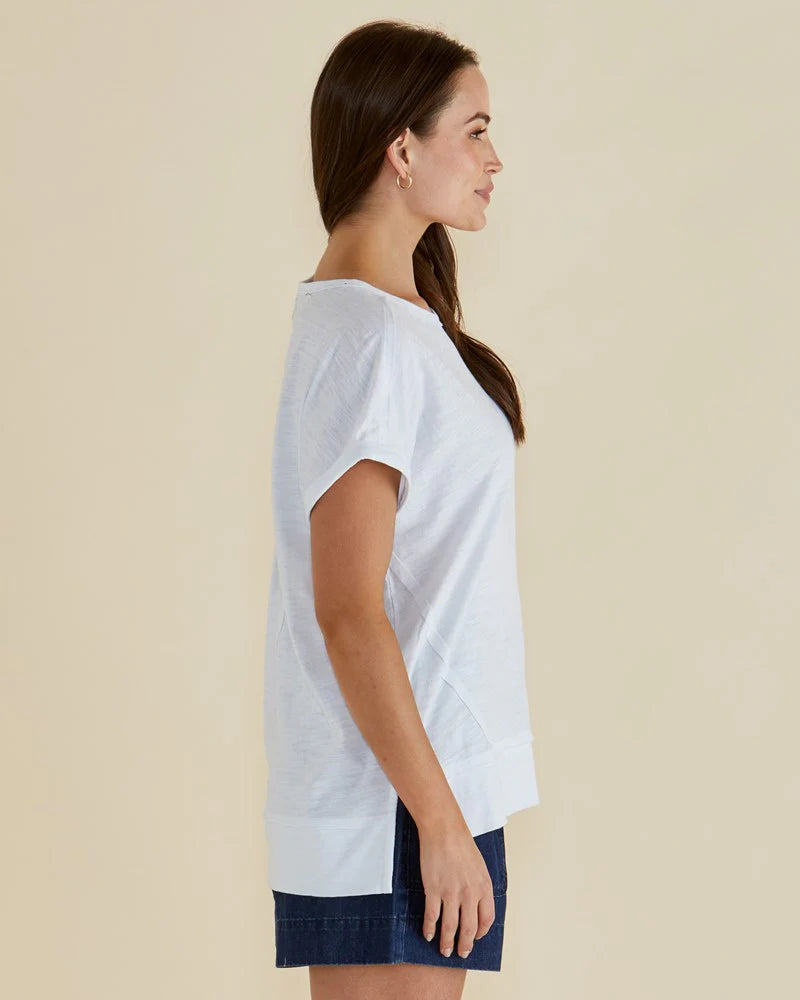 BETTY BASICS - SHIRLEY SHORT SLEEVE TEE