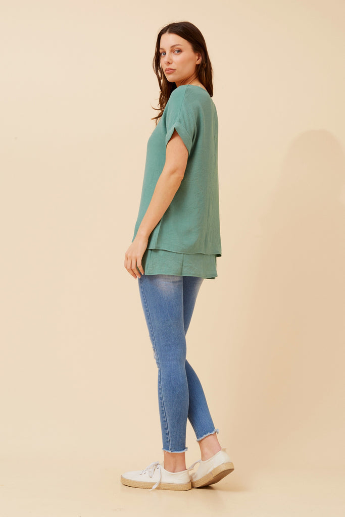 CKM - CAP SLEEVE TOP WITH FRONT BUTTON DETAIL