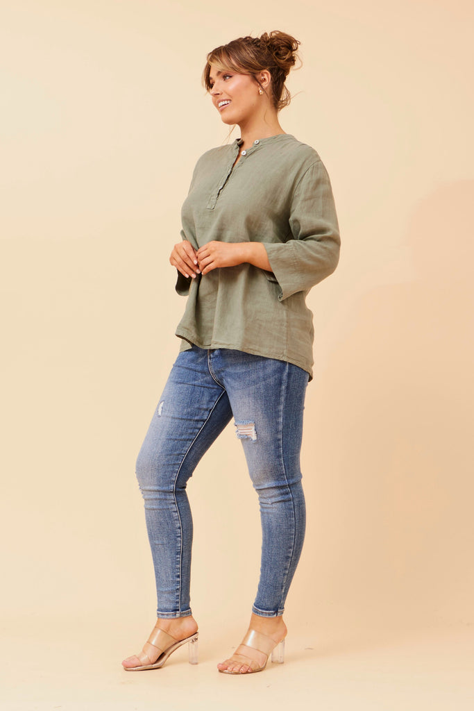CKM - 3/4 SLEEVE SOLID BUTTON TOP