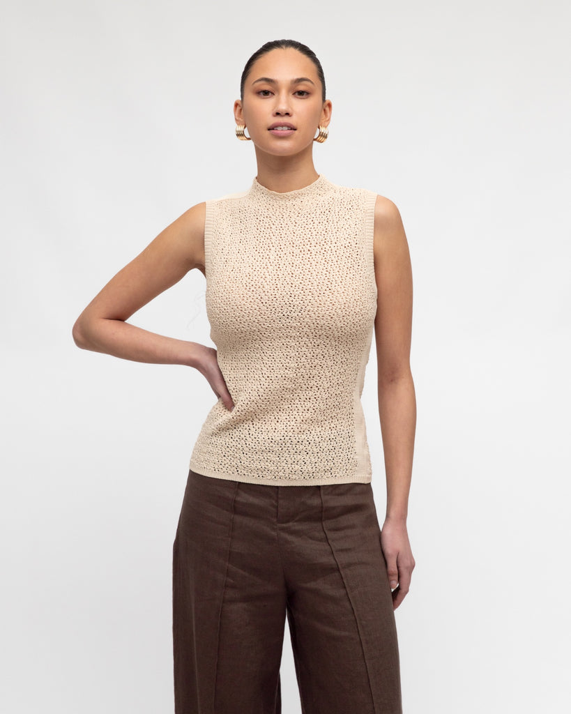 WHITE CLOSET - SHEER KNIT TOP