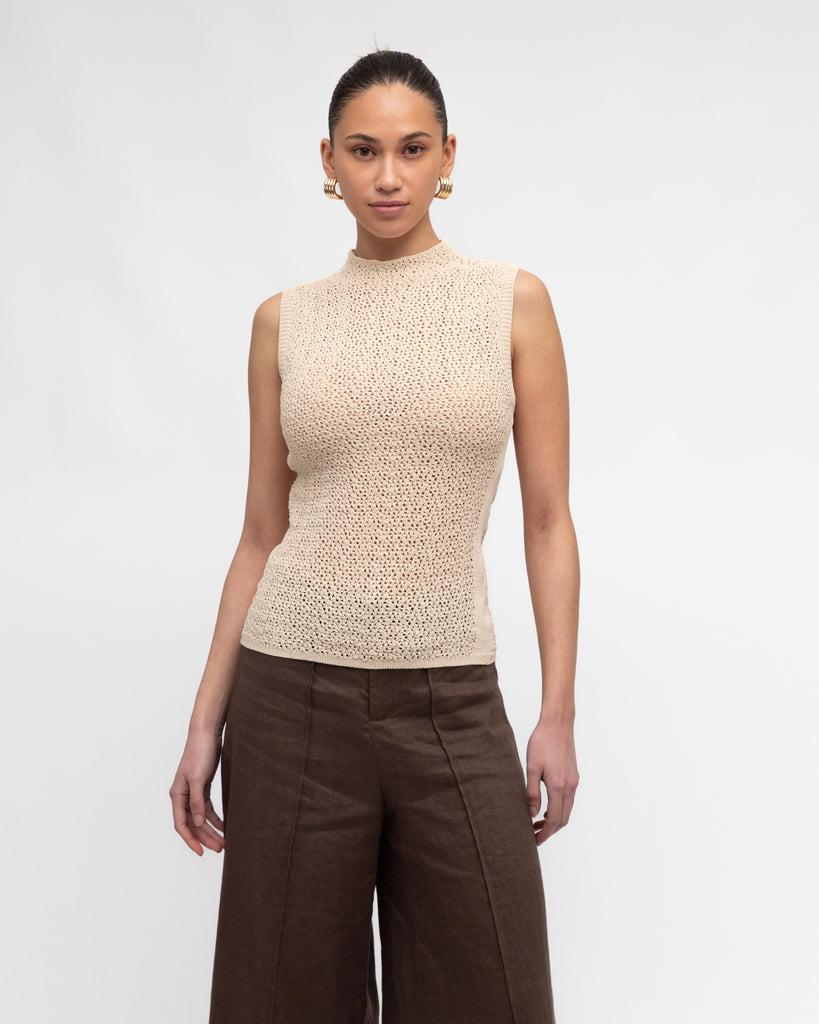 WHITE CLOSET - SHEER KNIT TOP