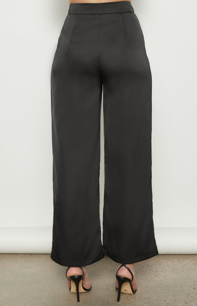 WINNIE & CO - HIGH WAISTED SATIN WIDE LEG PANT