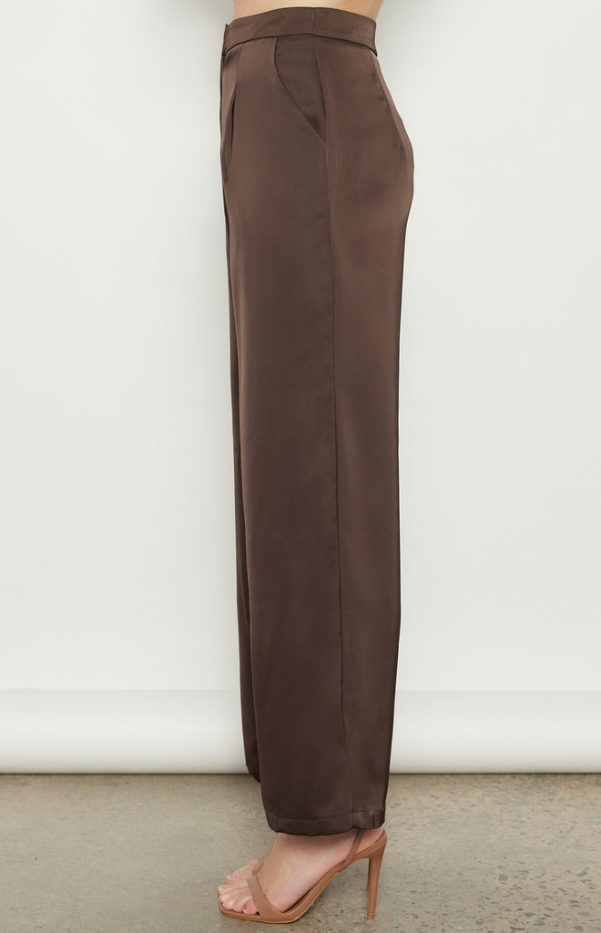 WINNIE & CO - HIGH WAISTED SATIN WIDE LEG PANT