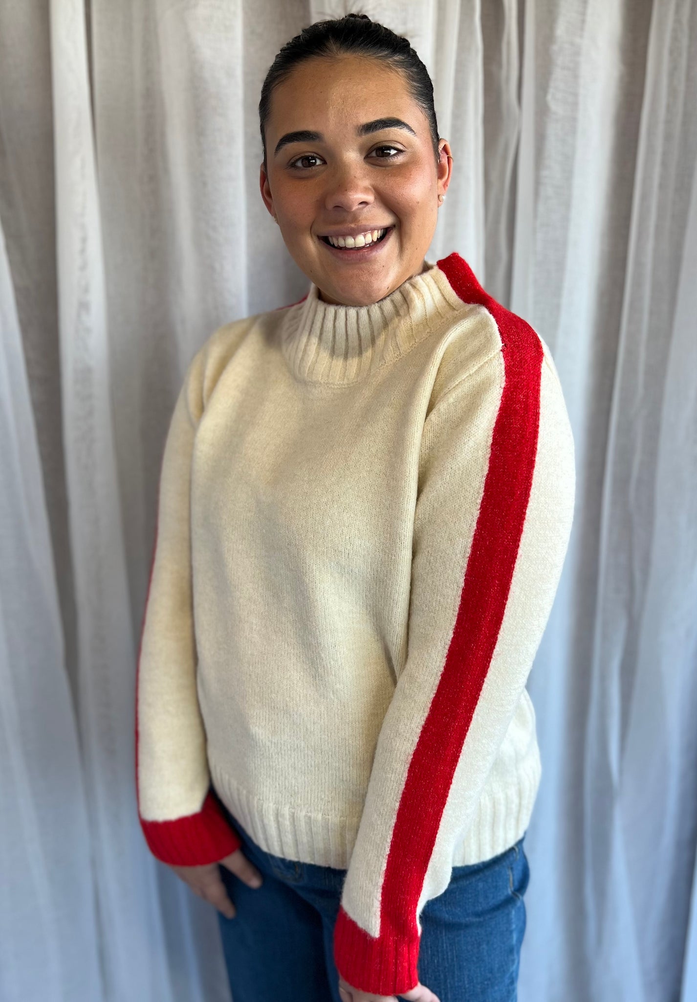FRIA - CONTRAST LINE SKIVVY