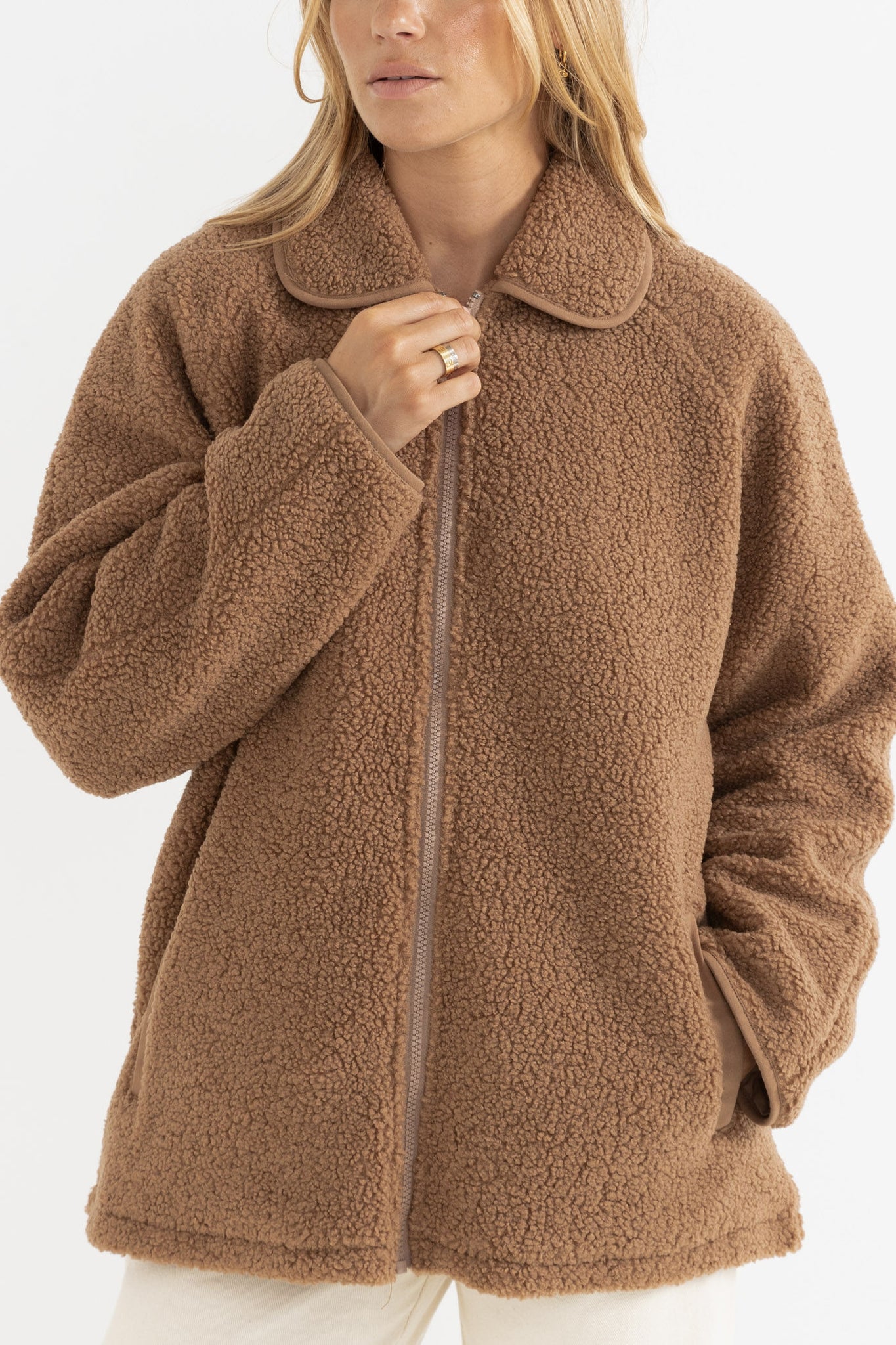 RHYTHM - SNOWY SHERPA JACKET
