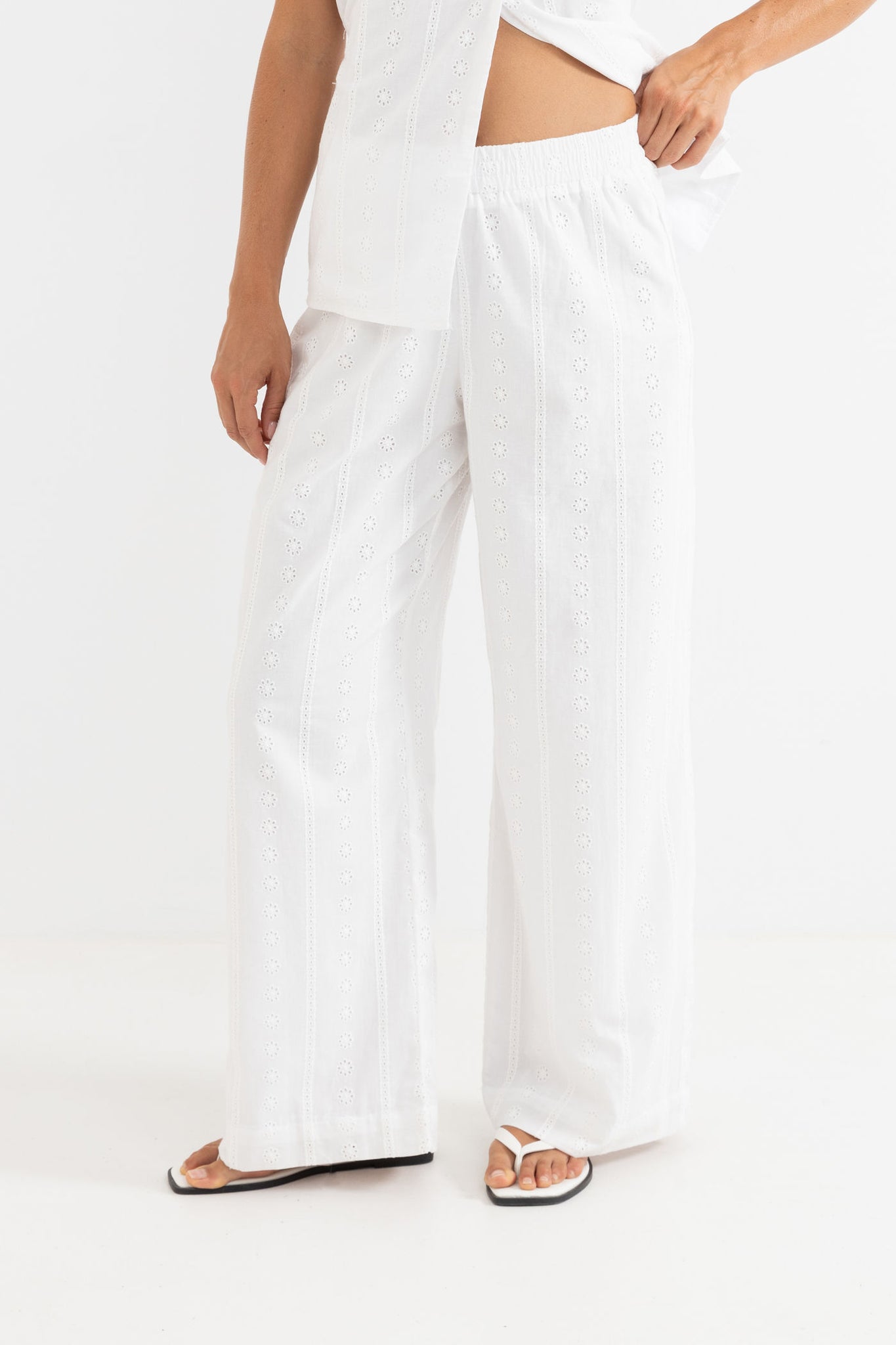 RHYTHM - NIKO PANT
