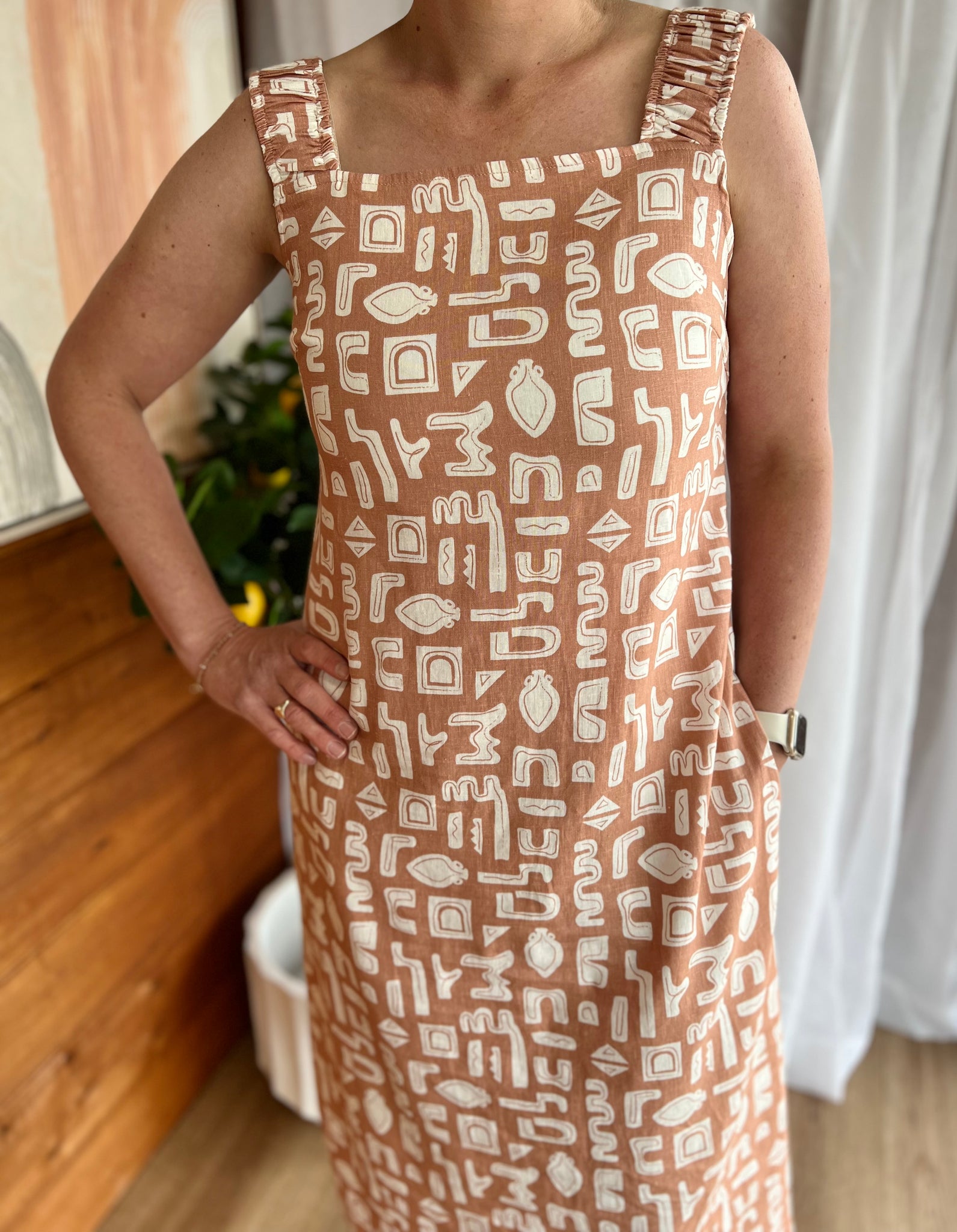 FOXWOOD - ETCHED GEO DRESS