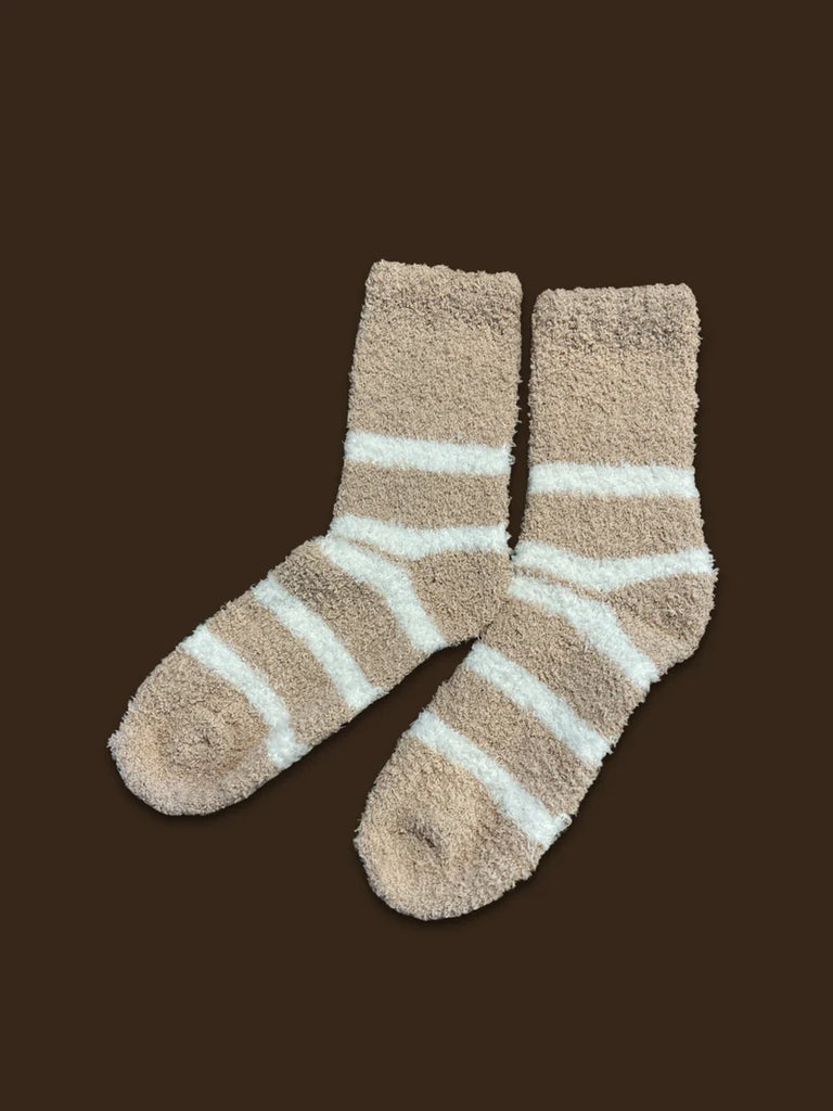 ANGELS WHISPER - CUDDLE FLUFFY SOCKS