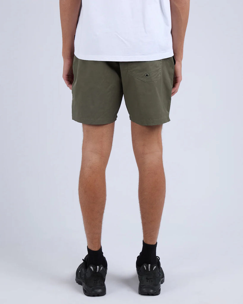 SILENT THEORY - TRES SHORT