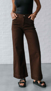 COUNTRY DENIM - STRETCH SLIGTH STRAIGHT LEG JEAN