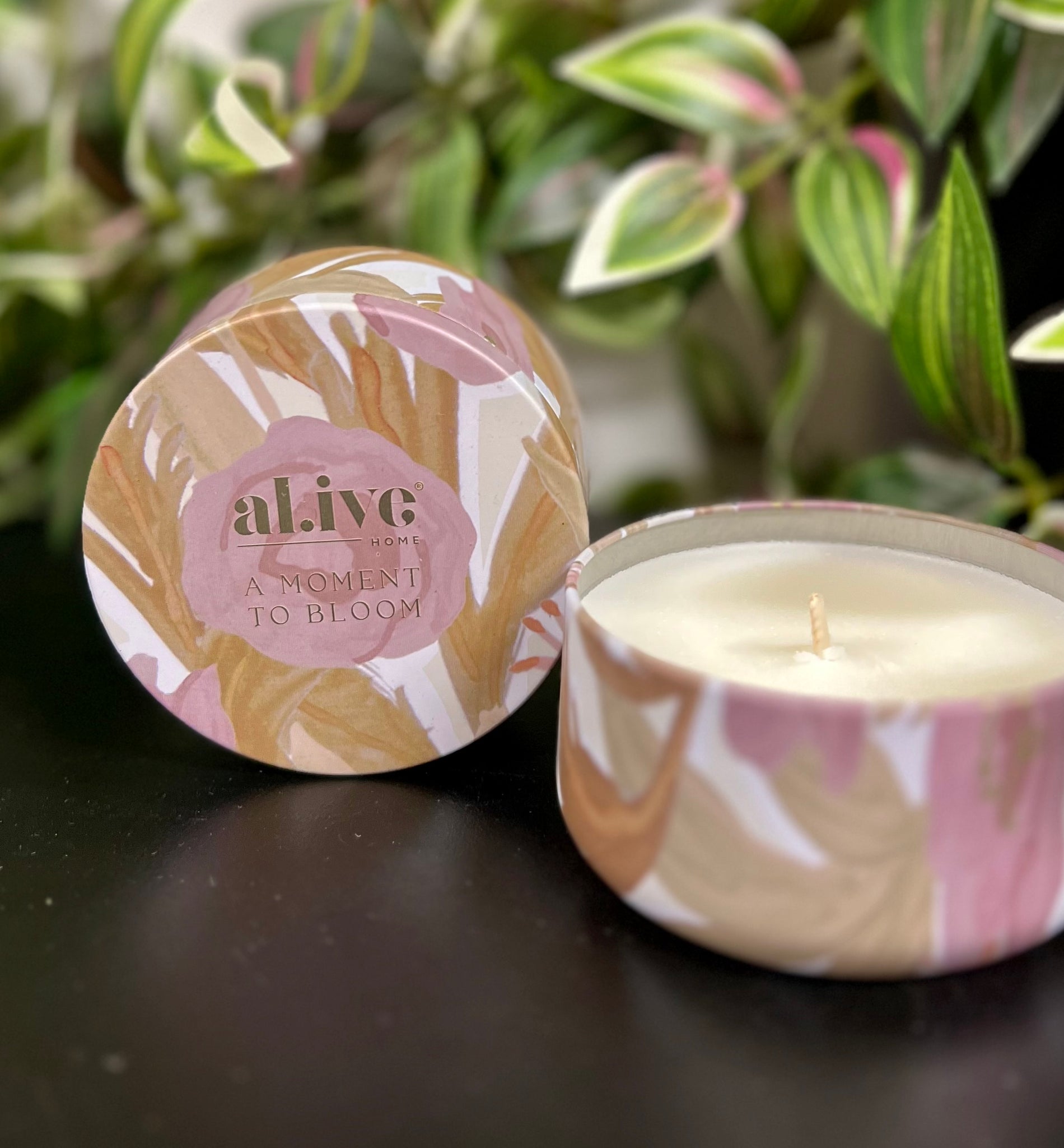 AL.IVE - MINI SOY CANDLE A MOMENT TO BLOOM
