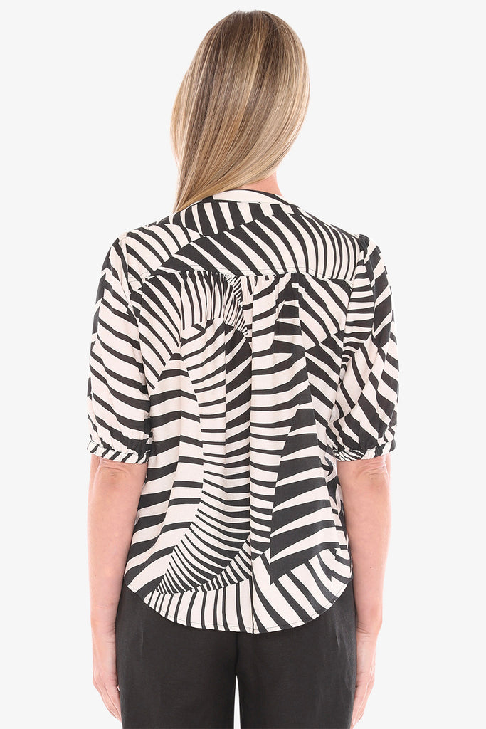 JUMP - ABSTRACT FERN TOP