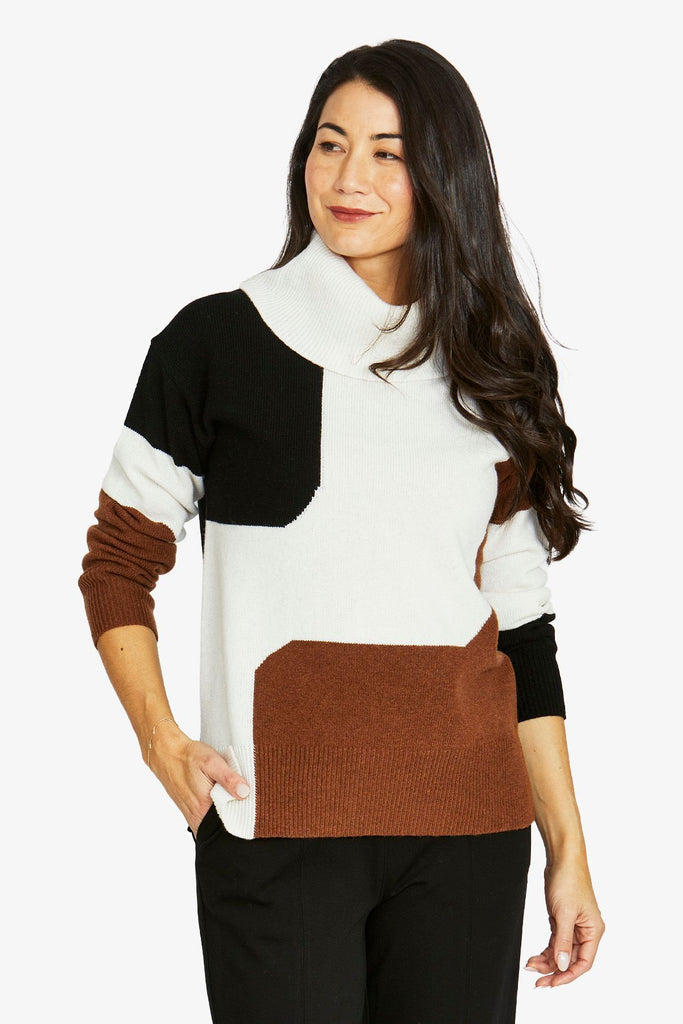 JUMP - CURVE SPLICE PULLOVER