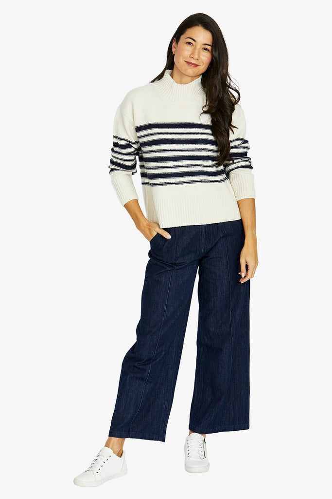 JUMP - REVERSE STRIPE PULLOVER