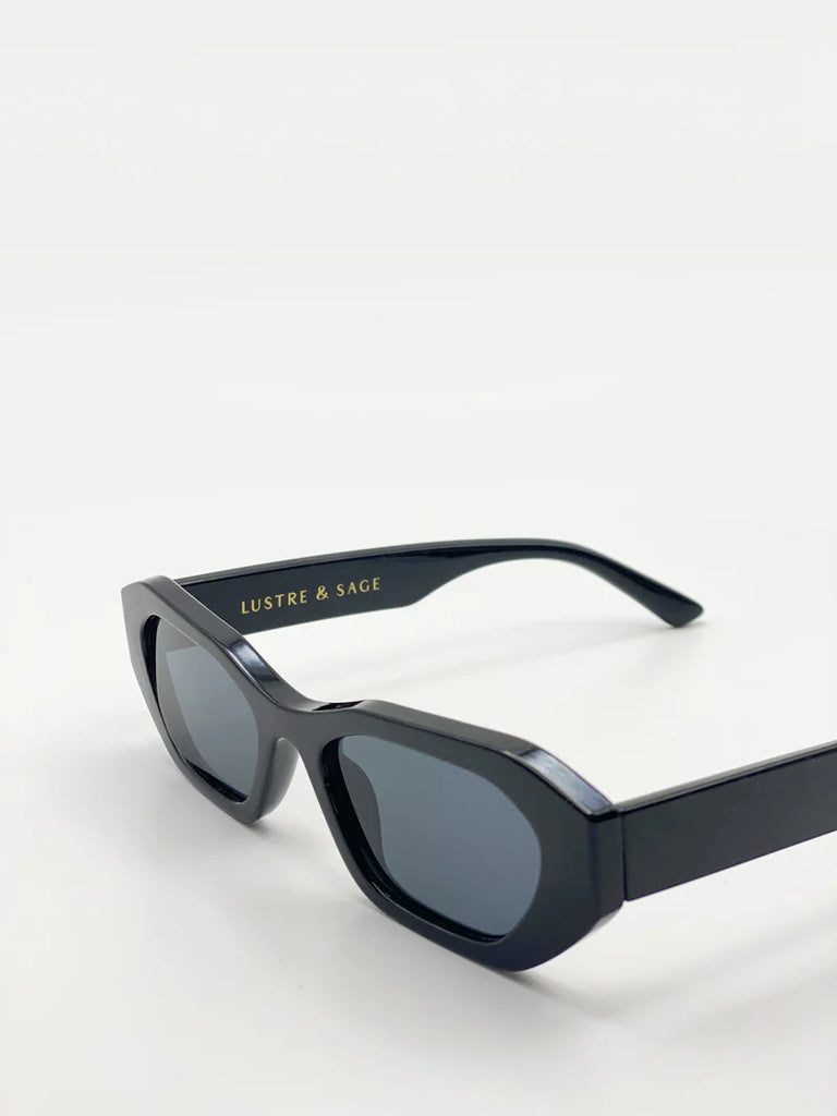 LUSTRE & SAGE - LAILA SQUARE FRAME SUNGLASSES