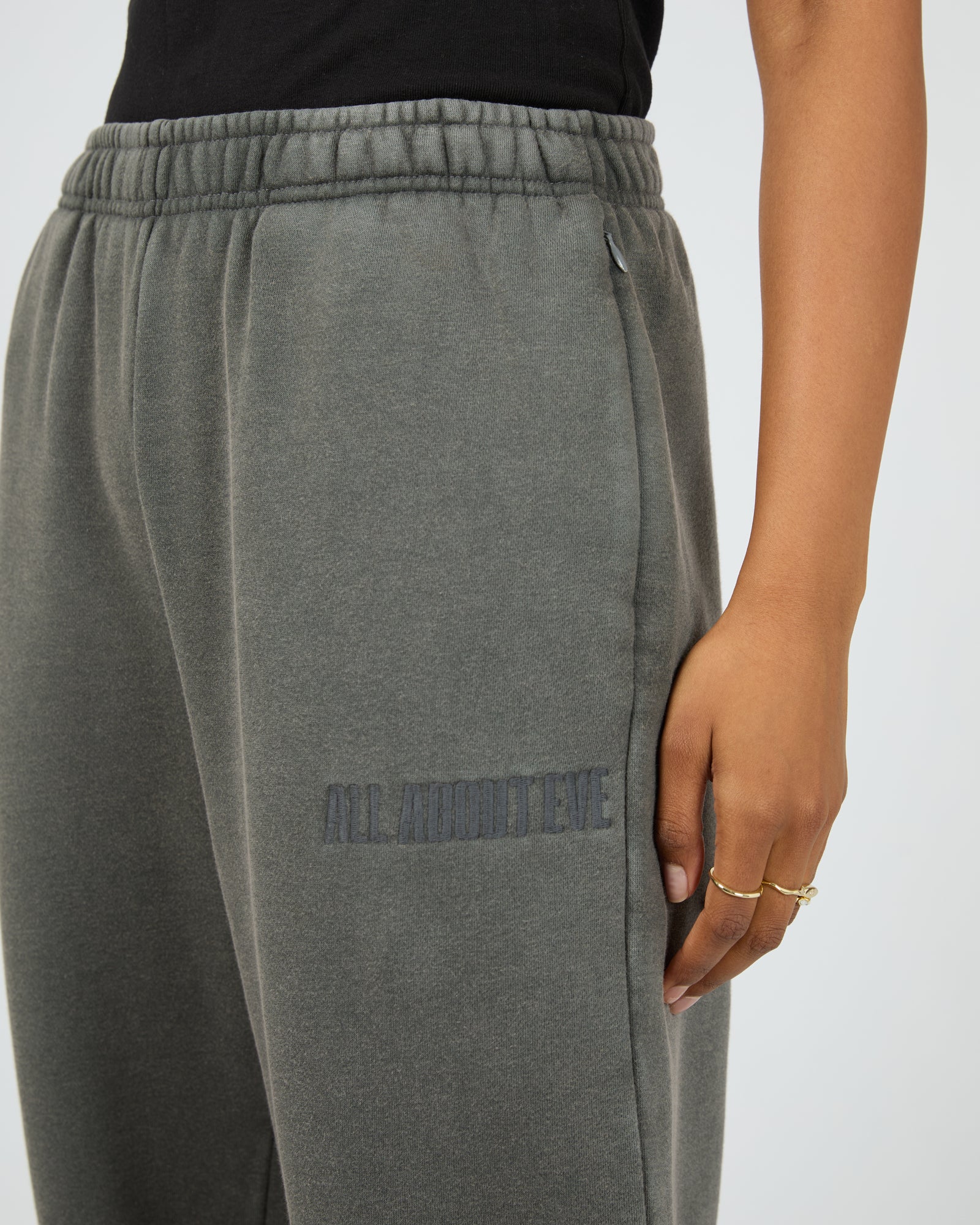 ALL ABOUT EVE - VITAL WASHED TRACKPANT