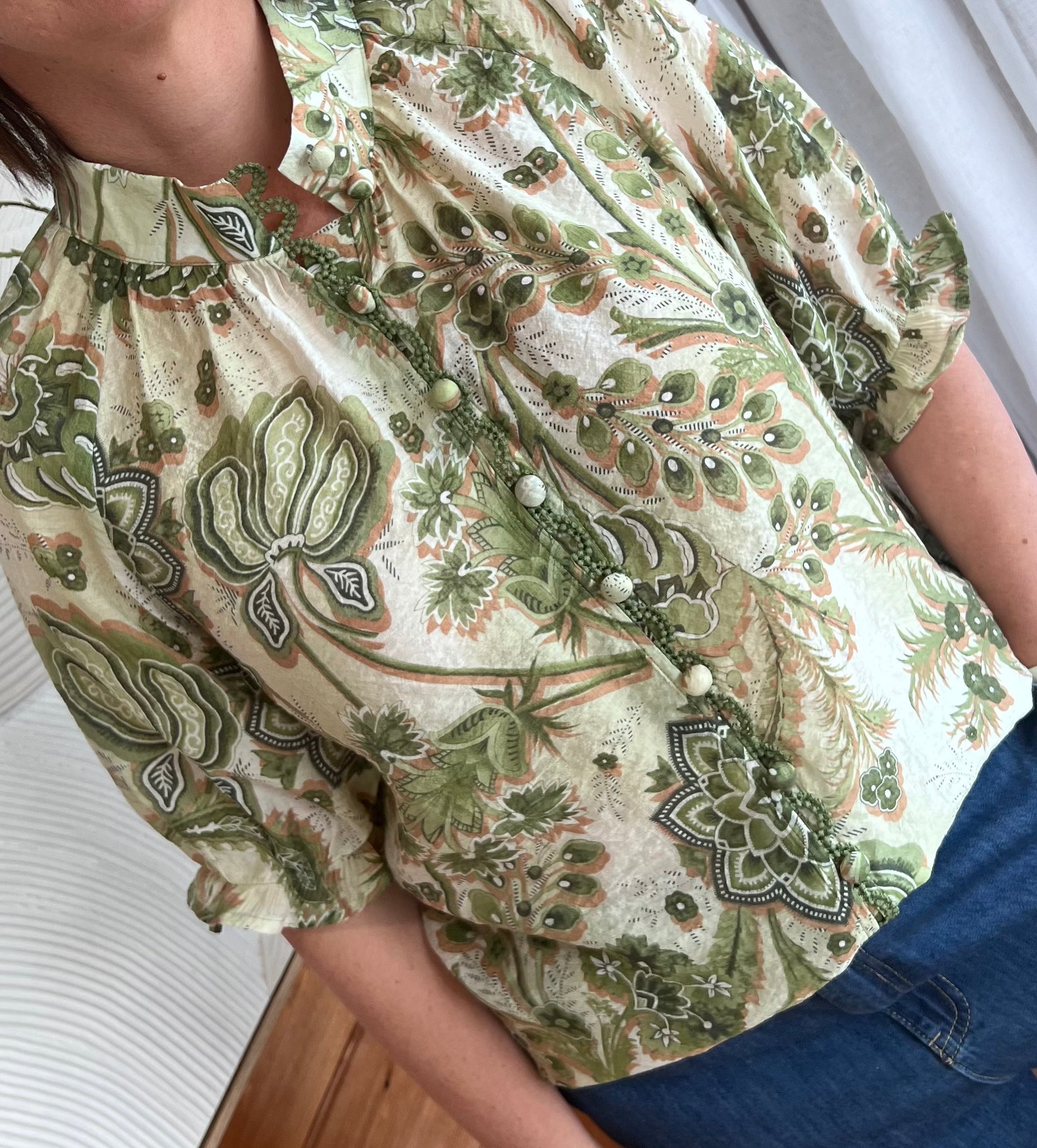 CKM - FLORAL BLOUSE