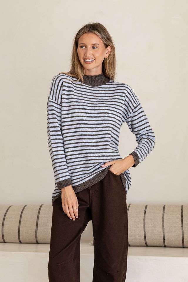 MISS MARLOW - STRIPE HI LOW CURVE HEM KNIT