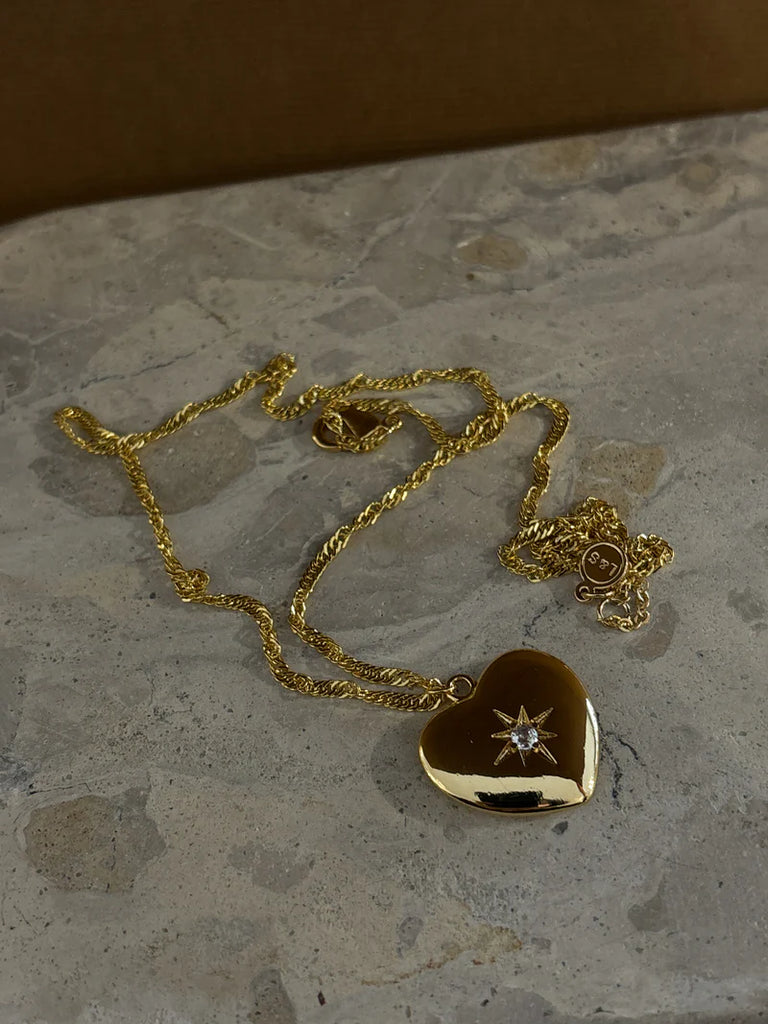 LUSTRE & SAGE - MELODY HEART 18K GOLD PLATED NECKLACE