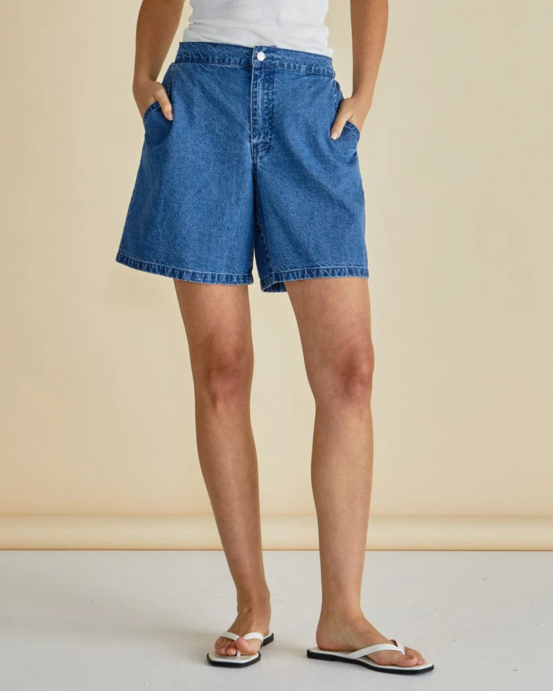 BETTY BASICS - BREEZE RELAXED DENIM SHORTS