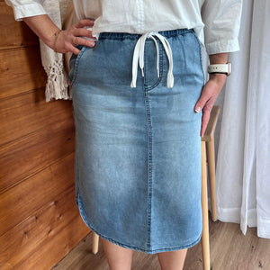 BETTY BASICS - ALINA DENIM SKIRT