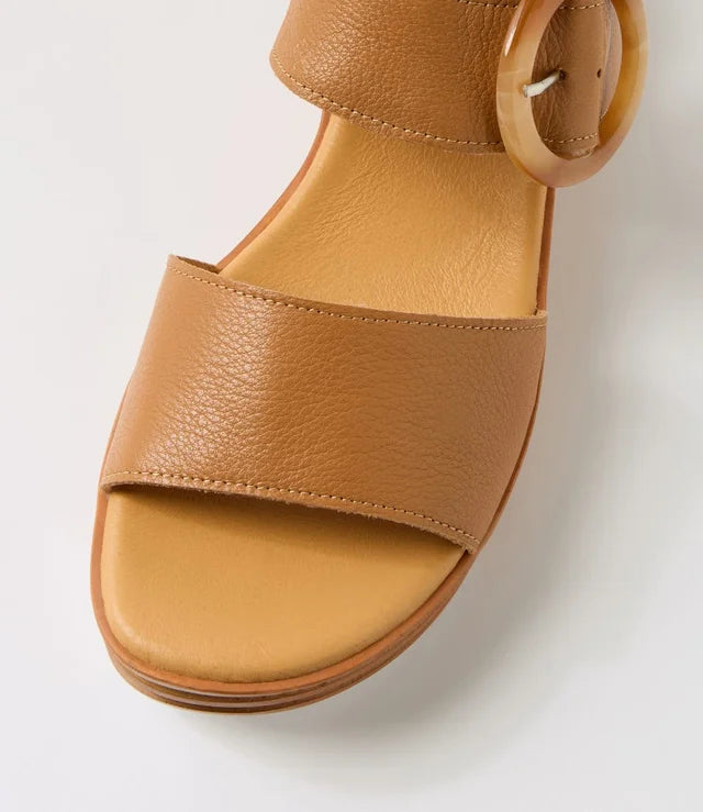 DJANGO & JULIETTE - CUBBIE