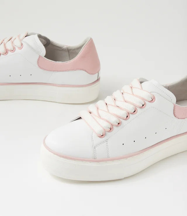 DJANGO AND JULIETTE - FALIT