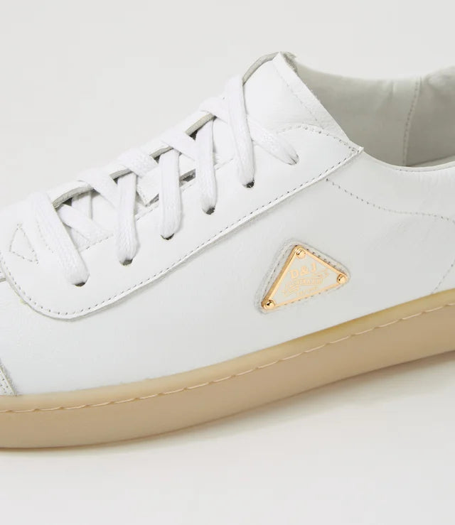 DJANGO & JULIETTE - HALTAR