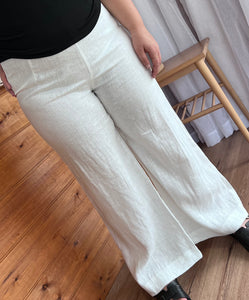 WHITE CLOSET - PANTS