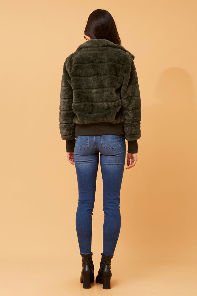 CKM - LONG SLEEVE BOMBER FUR JACKET