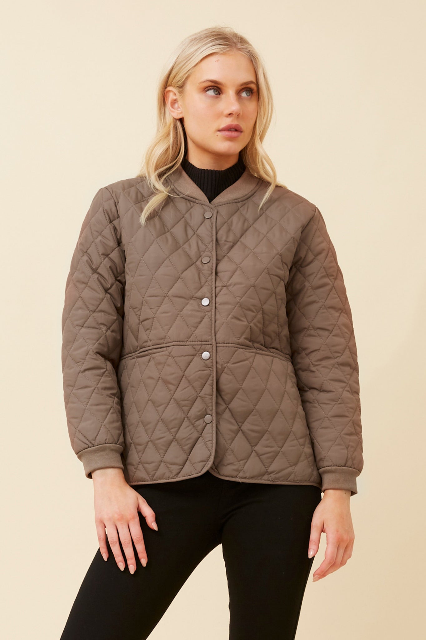 CKM - LONG SLEEVE QUILTED JACKET