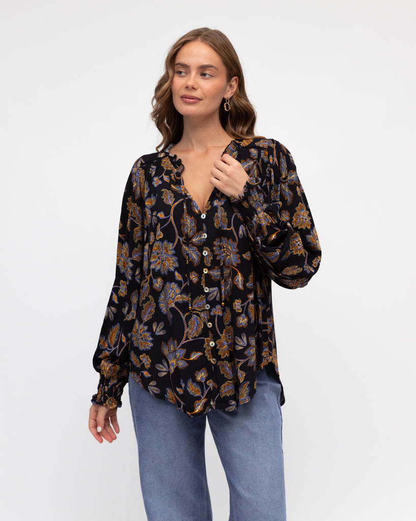 LABEL OF LOVE - ENCHANTED TOP