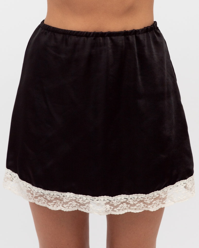 PAPER HEART - ALAYA LACE MINI SKIRT