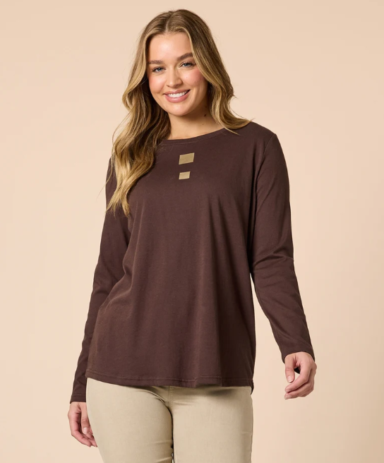 THREADZ - HEARTS SQUARE TEE