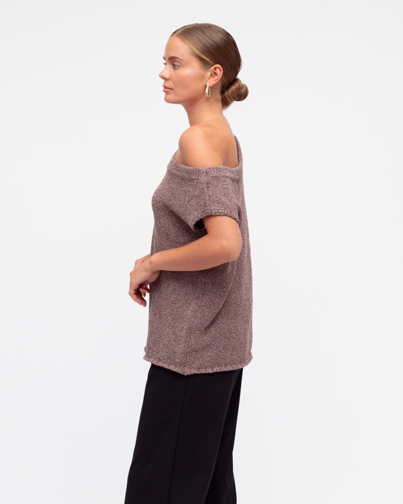 WHITE CLOSET - KNIT WEAR