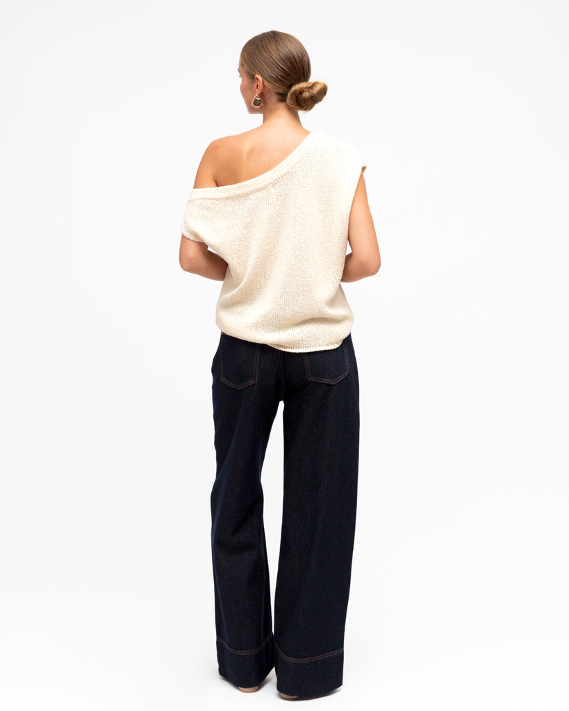 WHITE CLOSET - KNIT WEAR