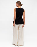 WHITE CLOSET - VEST