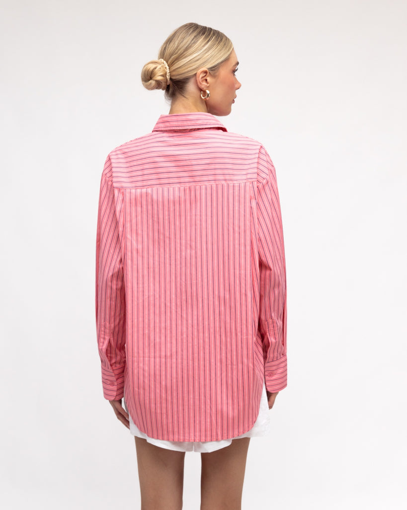 WHITE CLOSET - SHIRT