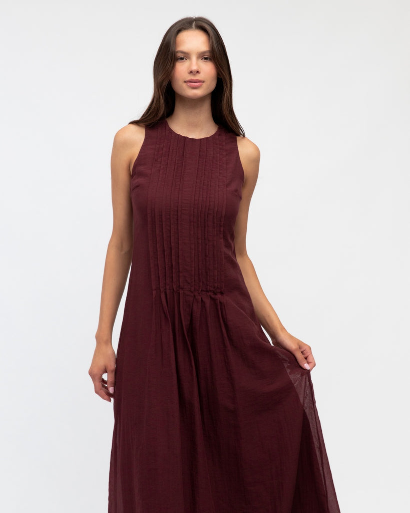 WHITE CLOSET - A LINE PINTUCK DRESS