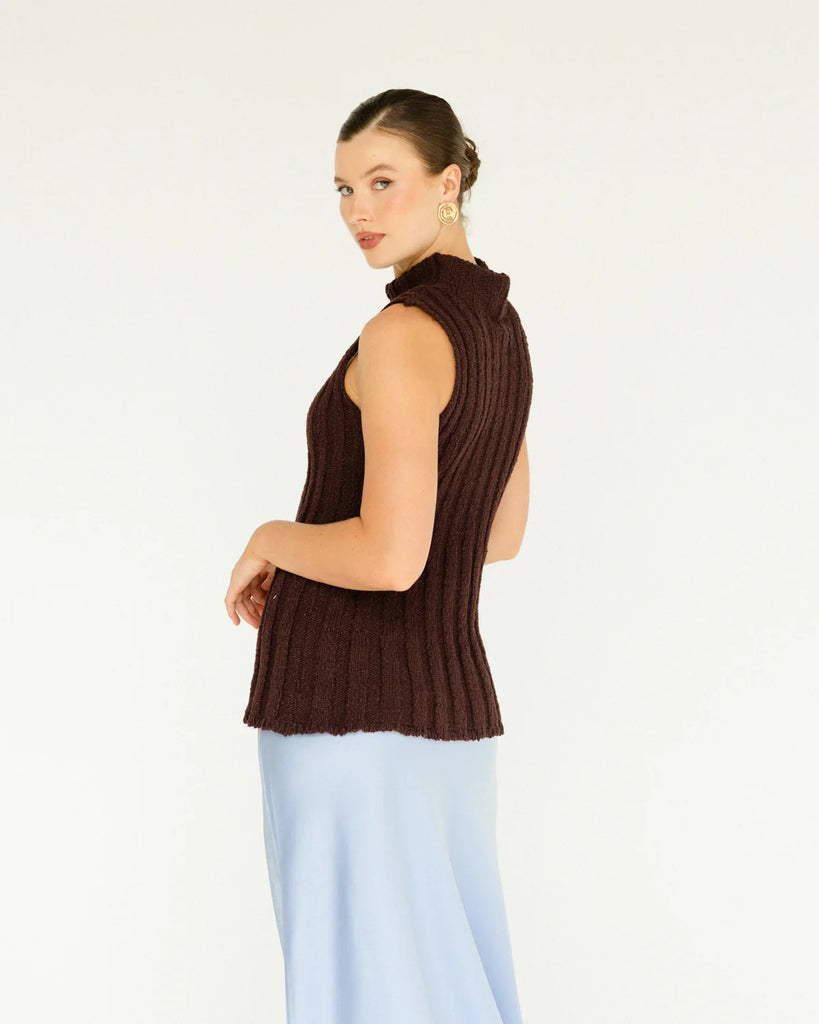 WHITE CLOSET - COTTON KNIT TANK
