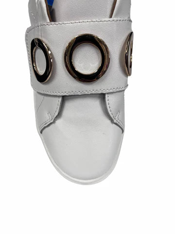 STEP ON AIR - CHRISTAL