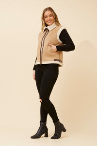 CKM - SLEEVELESS FAUX SHEARLING VEST