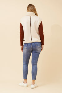 CKM - SLEEVELESS FAUX SHEARLING VEST