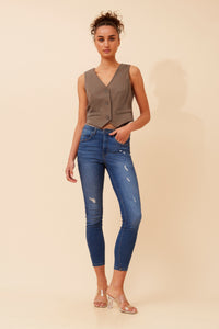 CKM - CROP LENGTH VEST WITH MOCK POCKETS