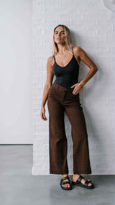 COUNTRY DENIM - STRETCH SLIGTH STRAIGHT LEG JEAN