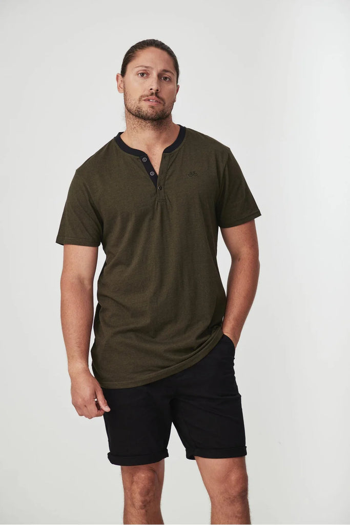 BLACKWOOD - SS HENLEY