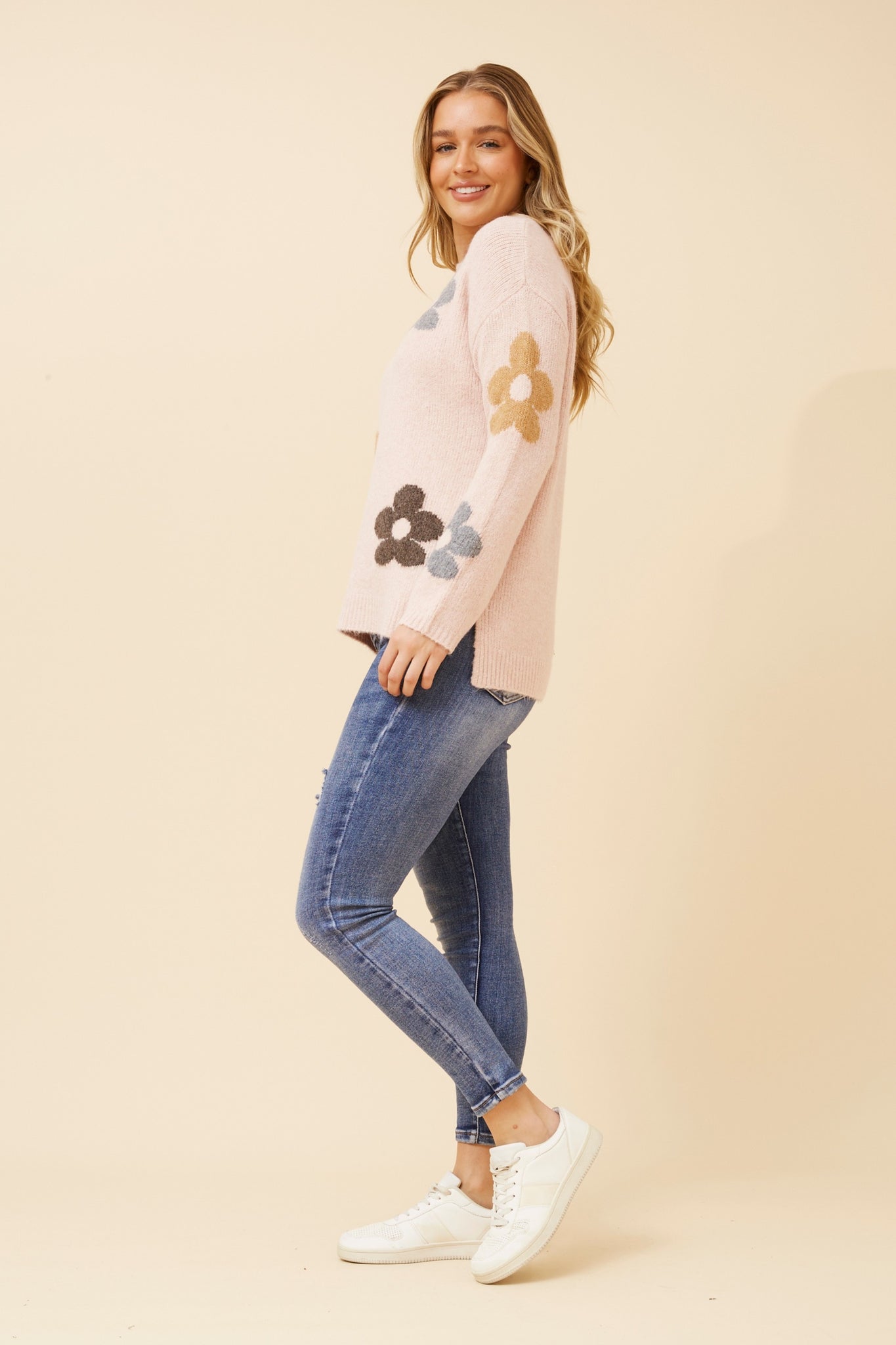 CKM - FLORAL PATTER KNIT PULLOVER