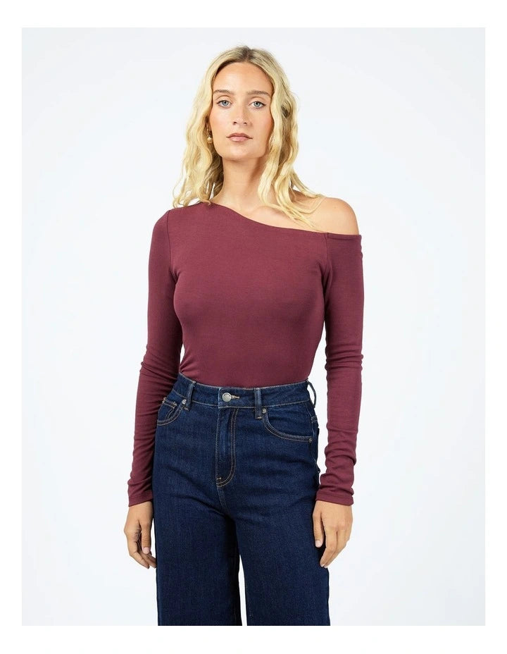 ALL ABOUT EVE - KYLIE OFF SHOULDER L/S TOP