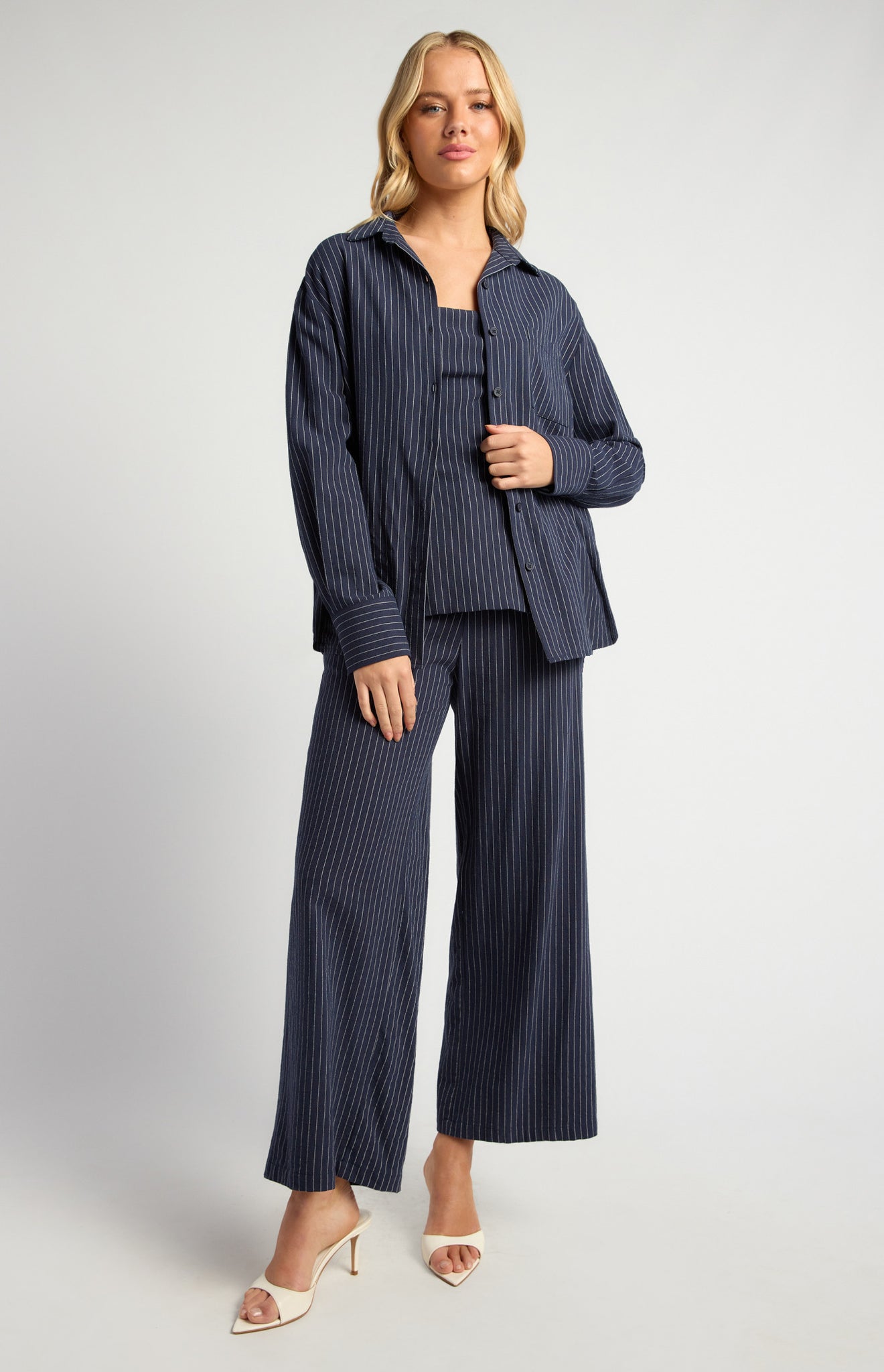 STYLE STATE - PIN STRIPE BUTTON UP SHIRT