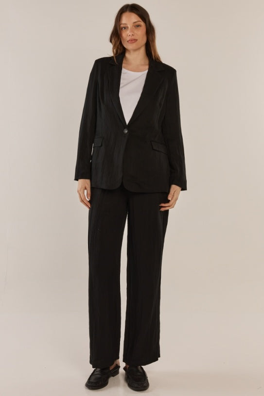 BETTY BASICS - SUTTON BLAZER